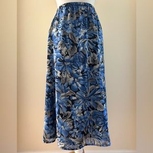 PRETTY Flower Print Skirt